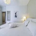 Luxury Stella